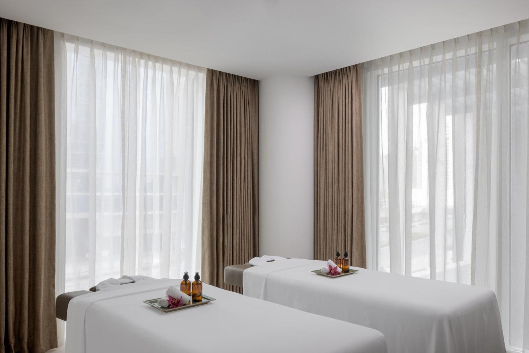 Holiday Inn Dubai Business Bay By Ihg Εξωτερικό φωτογραφία