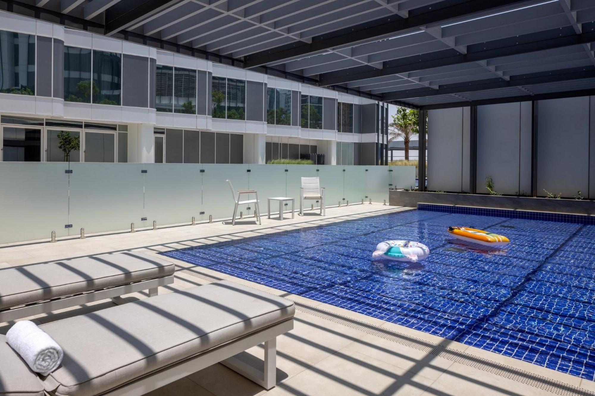 Holiday Inn Dubai Business Bay By Ihg Εξωτερικό φωτογραφία